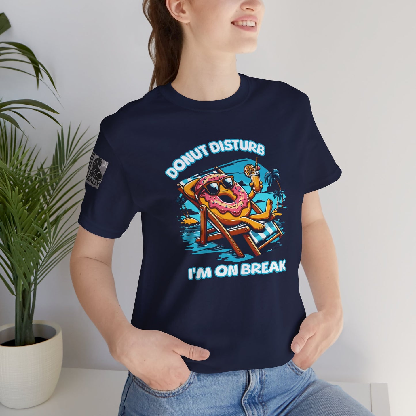 Donut Disturb – I’m On Break Vacation T-Shirt
