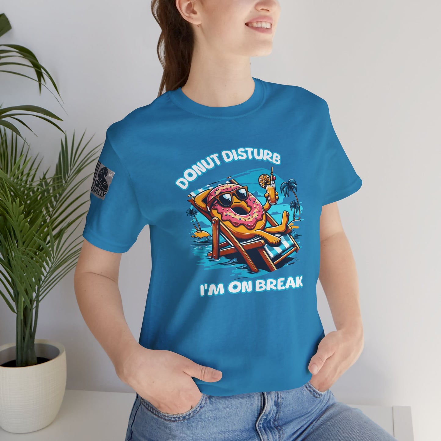 Donut Disturb – I’m On Break Vacation T-Shirt