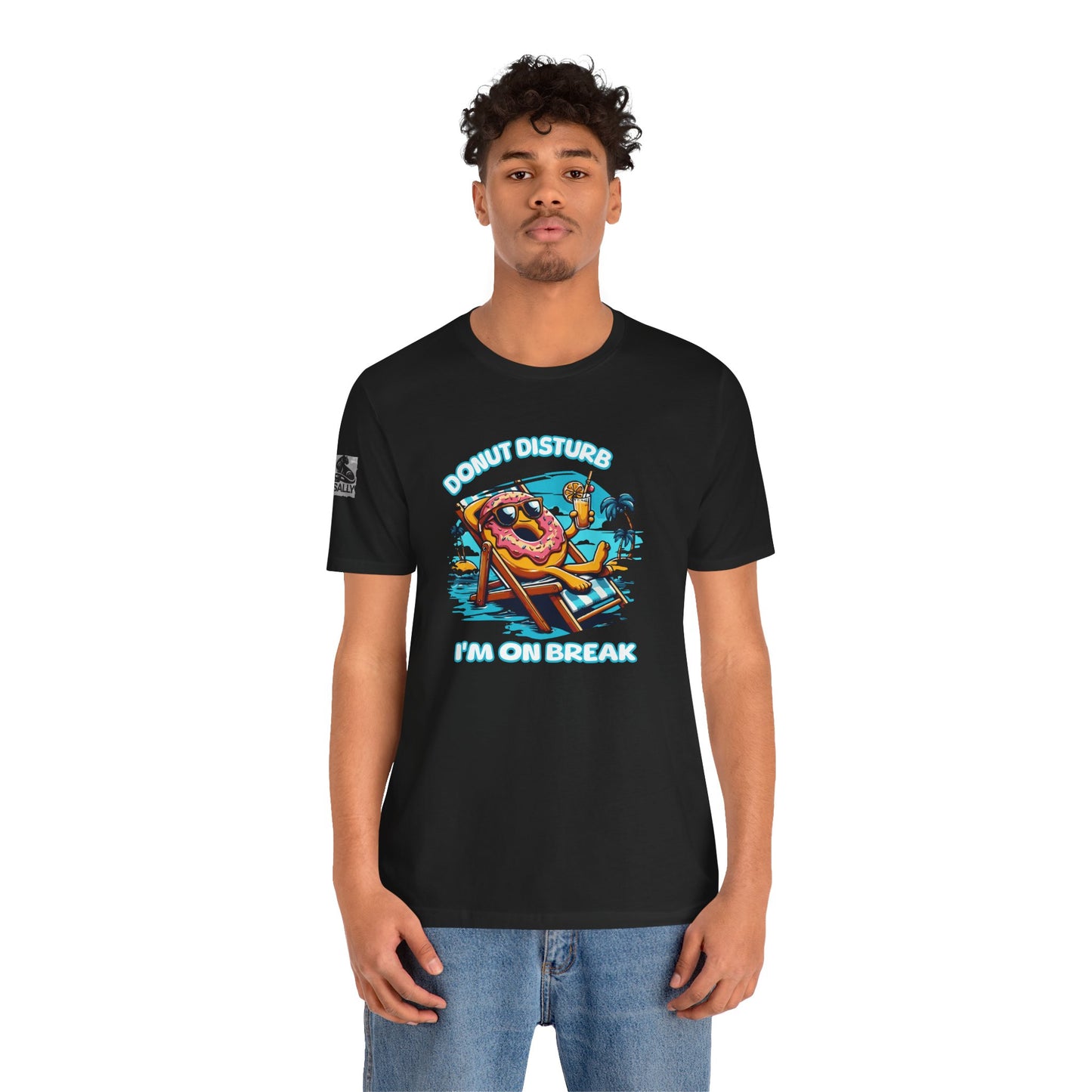 Donut Disturb – I’m On Break Vacation T-Shirt