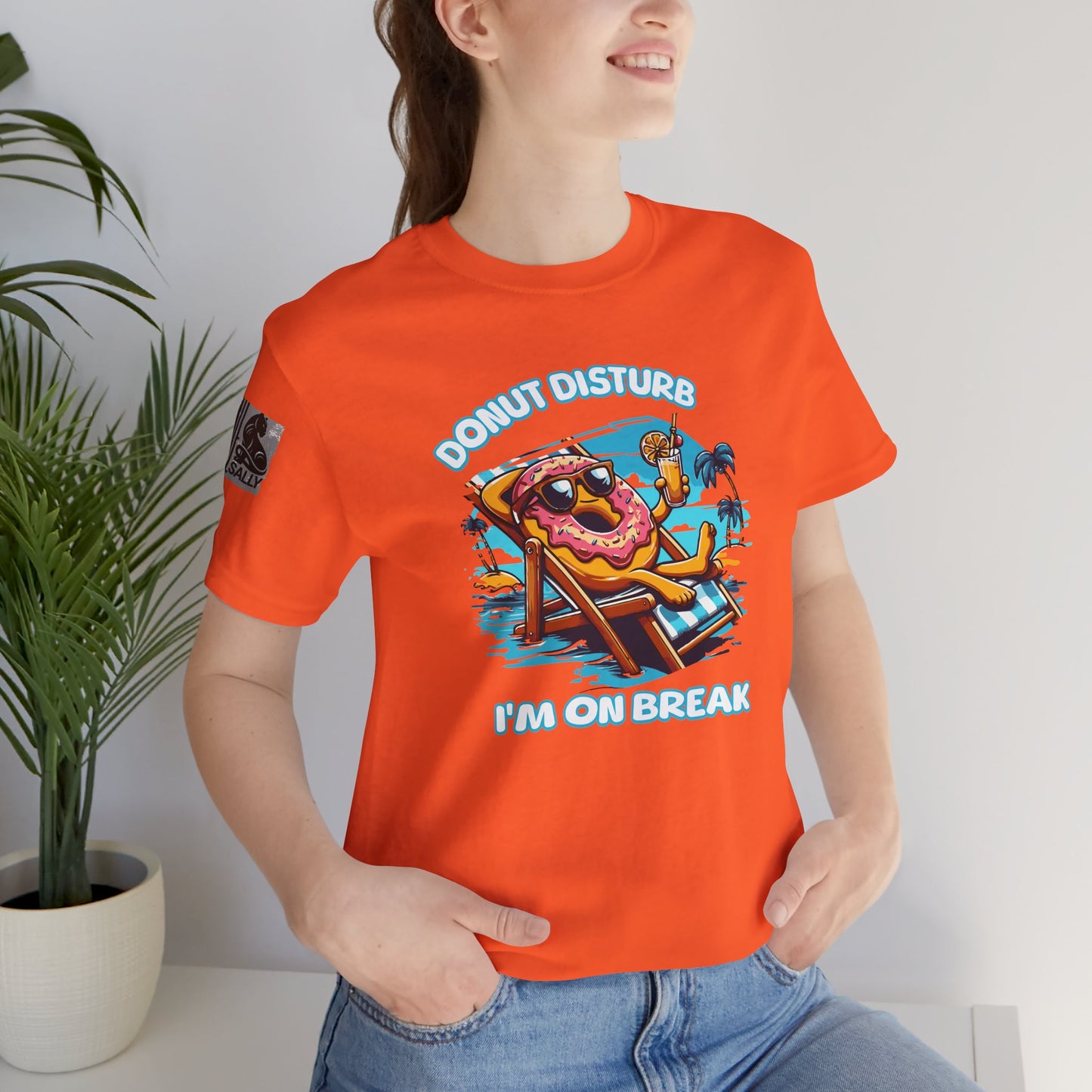 Donut Disturb – I’m On Break Vacation T-Shirt