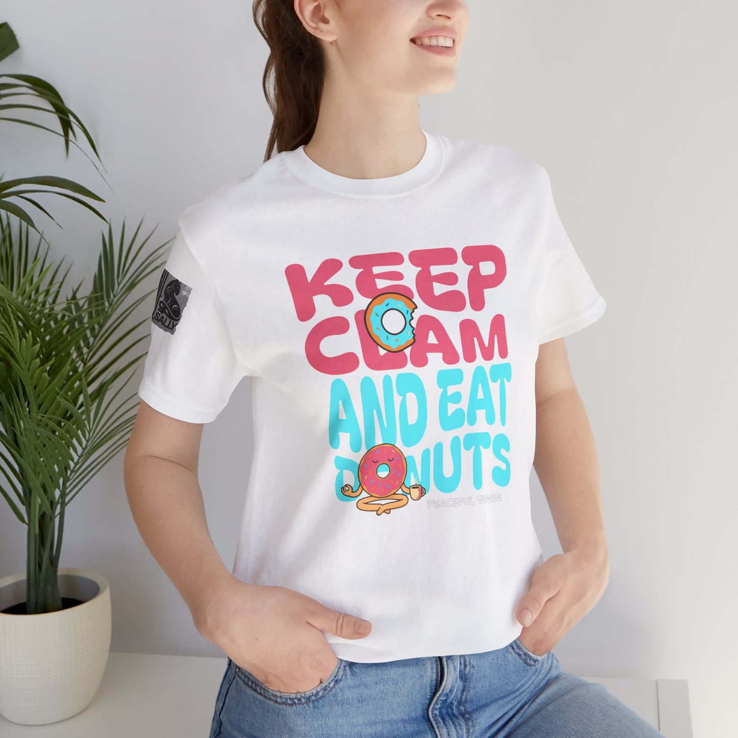 Keep Calm and Eat a Donut Minimalist Donut Zen T-Shirt