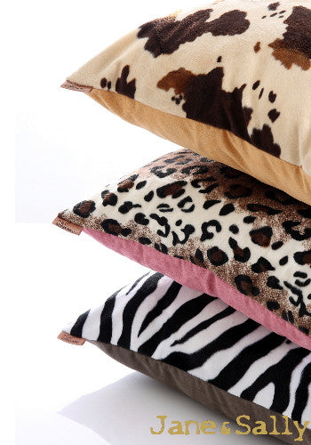 (JaneSally)Suede Patchwork With Polyester Fluff Fabric Double-Side Pillowcase Cushion Cover(Brown Leopard Print)