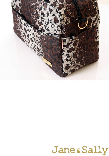 (JaneSally)Leopard Print Nylon Waterproof Travel Bag Luggage Bag Weekend Bag Sports Bag Shoulder Bag With Detachable Strap