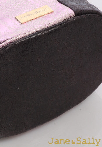 (JaneSally)Patchwork With Two Kinds Of PU Leathers Snakeskin Pattern Backpack Shoulder Bag With Detachable Strap Barrel Bag(Bright Pink)